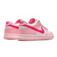 Nike SB Dunk Low Triple Pink