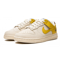 Nike SB Dunk Low LX Banana