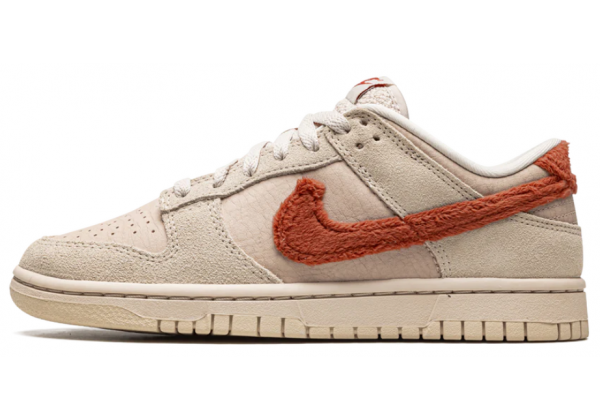 Кроссовки Nike SB Dunk Low Terry Swoosh