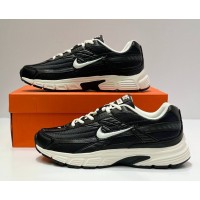 Nike Initiator Black White