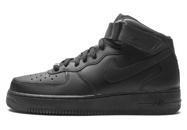 Nike Air Force 1 Mid All Black с мехом