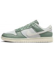 Nike Dunk Low Mica Green