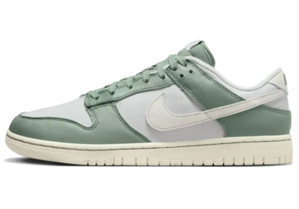 Nike Dunk Low Mica Green