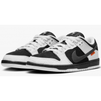 Nike Sb Dunk Low Tightbooth