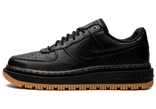 Nike Air Force 1 Luxe Black