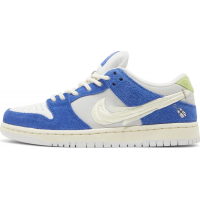 Nike Fly Streetwear x Dunk Low Pro SB Gardenia