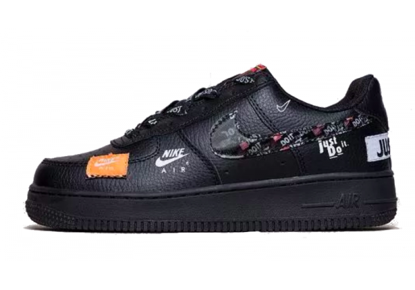 Кроссовки Nike Air Force с надписью черные