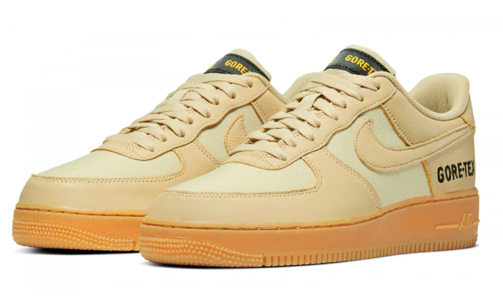 Бежевые форсы. Nike Air Force 1 Gore-Tex. Nike Air Force Gore Tex. Nike Air Force Gore Tex бежевые. Nike Air Force 1 Low Gore-Tex.