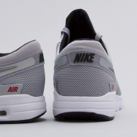 Кроссовки Nike Air Max Zero QS белые