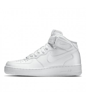 Зимние кроссовки Nike Air Force 1 Mid All White белые