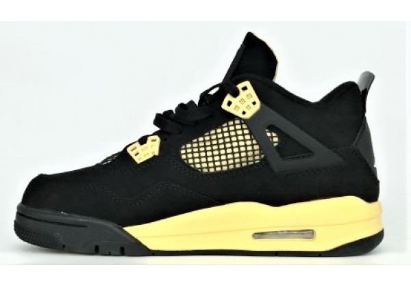 Кроссовки Nike Air Jordan 4 черные с желтым
