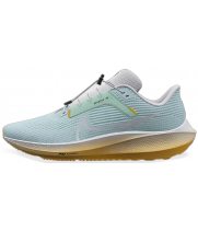 Кроссовки Nike Pegasus 40 By You Light Sky