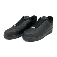 Зимние Nike Air Force 1 Low моно черные