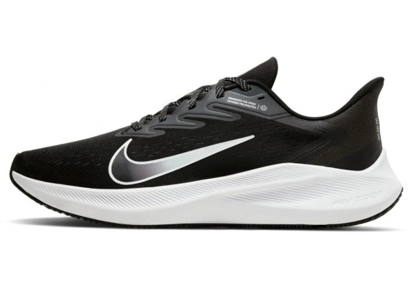 Кроссовки Nike Zoom Winflo 7 черные