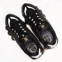 Кроссовки Nike Shox черные с золотым