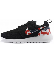 Кроссовки Nike Roshe Run с принтом черные