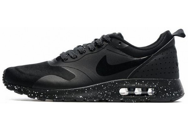 Кроссовки Nike Air Max Tavas с точками черные