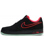 Кроссовки Nike Air Force замшевые черно-красные