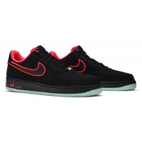 Кроссовки Nike Air Force замшевые черно-красные