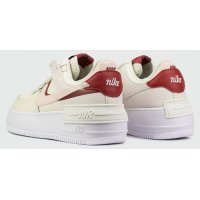 Кроссовки Nike Air Force бежевые с красным