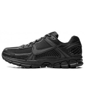 Nike Zoom Vomero 5 Black