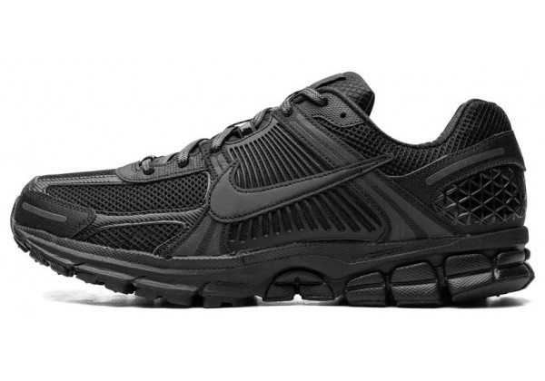 Nike Zoom Vomero 5 Black