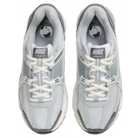 Nike Zoom Vomero 5 Grey