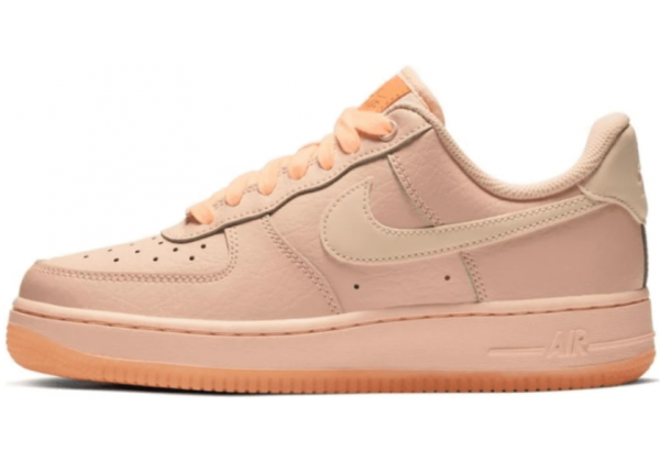 Nike Air Force 1 07 Peach