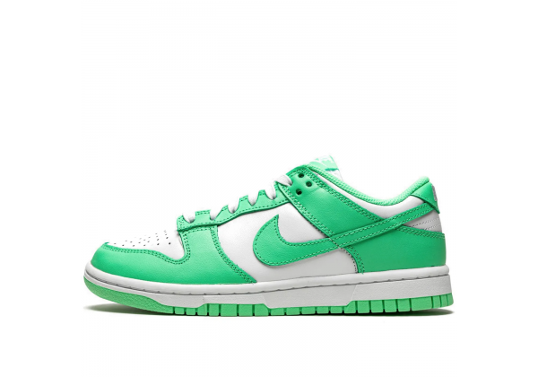 Nike Dunk Low WMNS Green Glow