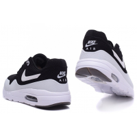 Nike Air Max 1 87 черно-белые контрастные