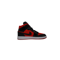 Кроссовки Nike Air Jordan черные с красным