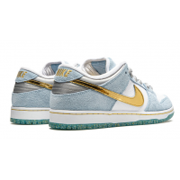 Кроссовки Nike Air Force 1 SB Dunk Low Holiday Special