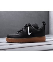 Кроссовки Nike Air Force 1 Utility черные с коричневой подошвой