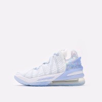 Баскетбольные кроссовки Nike Lebron XVIII белые